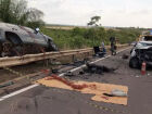 Um morre e outro fica em estado grave após carros baterem de frente no trecho entre Coxim e Rio Verde