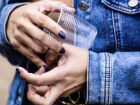 Mulher denuncia colega de trabalho após ser agarrada em supermercado em MS