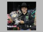 Peão de MS conquista tricampeonato mundial de rodeio nos EUA