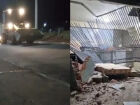 Homem quebra cartório com retroescavadeira por demora no divórcio


