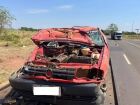 Motorista perde controle em curva e fica em estado grave ao capotar carro na BR-163 entre Rio Verde de Mato Grosso e São Gabriel do Oeste