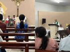 Visitante inesperado em Sonora! Anta invade igreja durante missa e diverte fiéis