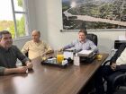 Governador Eduardo Riedel cumpre agenda em Coxim, Sonora e Pedro Gomes nesta sexta-feira com entrega de obras estruturantes e lançamento do CER