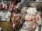 Mais de 2 toneladas de carnes impróprias para consumo são apreendidas em supermercado de MS