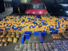Homem foge da polícia e abandona carro com quase uma tonelada de maconha em MS