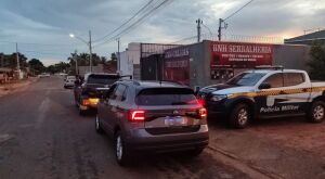 Polícia Militar apreende veículos irregulares durante operação blitz em Coxim
