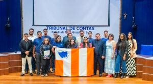 TCE-MS recebe estudantes e servidores da Câmara de Aparecida do Taboado
