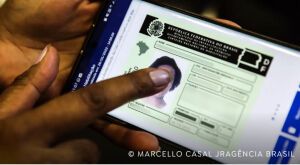 Lei que cria CNH gratuita para população de baixa renda é sancionada