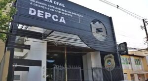 Menino de 11 anos é estuprado em banheiro de igreja e idoso vai preso