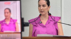 Vereadora Adriana Nabhan apresenta Indicação para criação de valor específico à manutenção da frota da Saúde em Coxim 