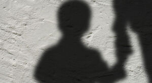 Homem é preso após criança desaparecer e ser encontrada  desacordada em casa