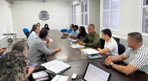 C&acirc;mara de Coxim se posiciona contra corte imediato de benef&iacute;cios dos servidores municipais