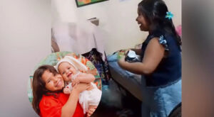 Tente n&atilde;o chorar: presente com lembran&ccedil;a de irm&atilde; falecida leva menina de 10 anos &agrave;s l&aacute;grimas em MS