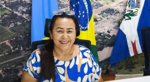 L&uacute;cia da AAVC cobra transpar&ecirc;ncia da Prefeitura de Coxim e apresenta Requerimentos sobre servidores cedidos, taxa do lixo e ilumina&ccedil;&atilde;o p&uacute;blica