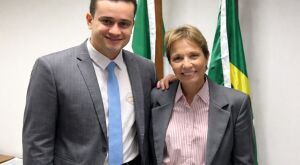 Luiz Eduardo convida senadora Tereza Cristina para receber t&iacute;tulo de Cidad&atilde; Coxinense durante anivers&aacute;rio de 128 anos de Coxim