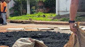 Prefeitura de Coxim divulga cronograma da Opera&ccedil;&atilde;o "Tapa-Buraco" em 17 pontos da cidade