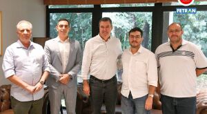 Ap&oacute;s reuni&atilde;o com o Governador do Estado, SINDETRAN/MS encerra movimento grevista