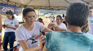 Prefeitura de Coxim realiza&ccedil;&atilde;o a&ccedil;&atilde;o de vacina&ccedil;&atilde;o contra a gripe nesta sexta-feira, 29 de maio, na Pra&ccedil;a Jo&atilde;o Ferreira de Albuquerque 