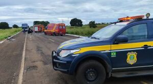 Acidente entre &ocirc;nibus e carro deixa 02 mortos e 12 feridos em rodovia de MS