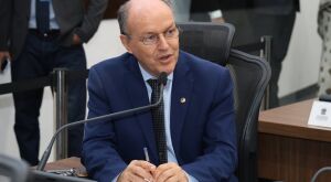Proposta do deputado Junior Mochi assegura revis&atilde;o da cobran&ccedil;a do consumo de &aacute;gua em casos de vazamento oculto 
