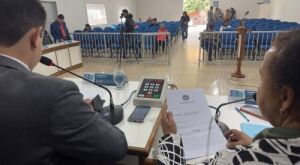 C&acirc;mara de Coxim aprova projeto que garante complementa&ccedil;&atilde;o do piso nacional dos professores