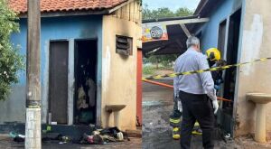 Homem morre carbonizado dentro de banheiro de bar em MS
