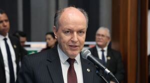 Junior Mochi manifesta apoio &agrave; PEC que garante valoriza&ccedil;&atilde;o salarial aos agentes de sa&uacute;de e de combate &agrave;s endemias