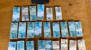 Pol&iacute;cia encontra R$ 200 mil em casa de m&eacute;dico suspeito em fraude milion&aacute;ria em neurocirurgias em MS