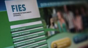 Encerra nesta segunda-feira, prazo para faculdades garantirem vagas no Fies