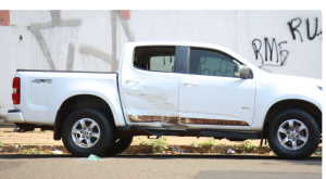 Adolescente some com Hilux do pai e &eacute; encontrado dormindo em posto ap&oacute;s dirigir 9 km