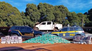 Caminhonete com 270 kg de drogas capota durante fuga da PRF; carga seria levada para Rio Verde