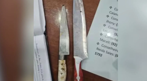Menino morre ap&oacute;s ser atingido por mochila com duas facas pelo pr&oacute;prio pai no AM