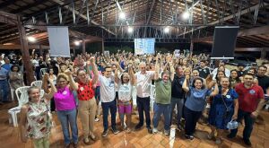 Reuni&atilde;o liderada por Luiz Eduardo re&uacute;ne lideran&ccedil;as e anuncia investimento de R$ 11 milh&otilde;es para Coxim
