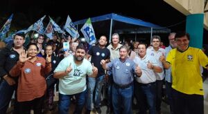 Grande mobiliza&ccedil;&atilde;o re&uacute;ne lideran&ccedil;as e centenas de pessoas em apoio &agrave; reelei&ccedil;&atilde;o de Dagoberto Nogueira em Coxim