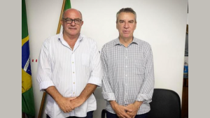 Prefeito Réus Fornari recebe o presidente da Assembleia Legislativa Paulo Corrêa em Rio Verde
