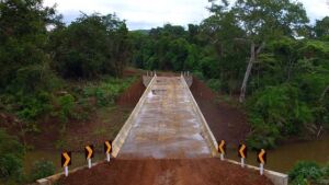 Governo fecha contratos para novas pontes em Rio Verde e Coxim