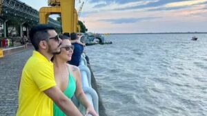 Pedido de casamento a moradora de Coxim em barco foi 'loucura' após 20 dias de namoro
