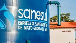 Sanesul faz alerta sobre uso consciente de água durante temporada de calor