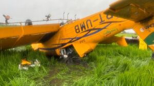 Piloto morre em queda de avião agrícola em MS 
