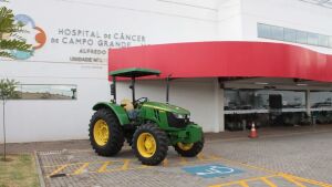 Hospital de Câncer de Campo Grande rifa trator para ajudar a pagar tratamento de pacientes