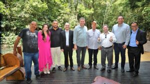 Prefeito de Coxim e representantes da pesca se reúnem com governador Eduardo Riedel