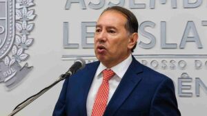 Governador em exercício, Gerson Claro sanciona lei para redução das taxas cartorárias
