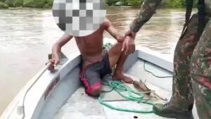 Polícia resgata homem de afogamento no Rio Taquari em Coxim 