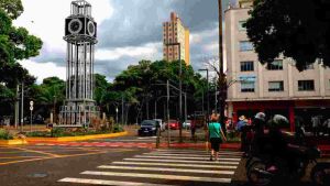 Inmet coloca cidades de MS em alerta para chuvas intensas com rajadas de vento de 60 km/h