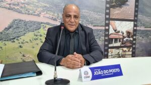 Vereador João do Posto solicita operação tapa-buracos nas ruas de Coxim  