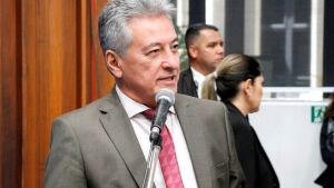 Deputado Roberto Hashioka solicita melhorias na Escola Estadual Afonso Pena de Três Lagoas
