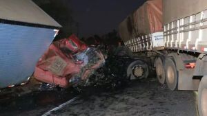 Congestionamento chega a 8 km após acidente com duas mortes na rodovia BR-163