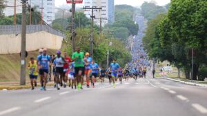 Brasileiro e queniana vencem a categoria elite da Corrida do Pantanal 2024