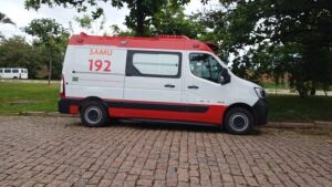 Coxim recebe nova ambulância do SAMU