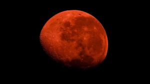 'Lua de Sangue': Eclipse total da Lua acontece na madrugada de sexta-feira; saiba como acompanhar